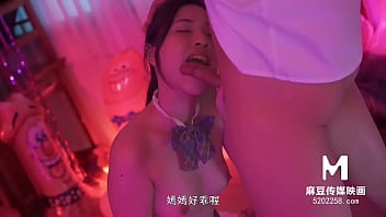 Asian student Li Yan Xi's steamy solo performance in MDHS 0003